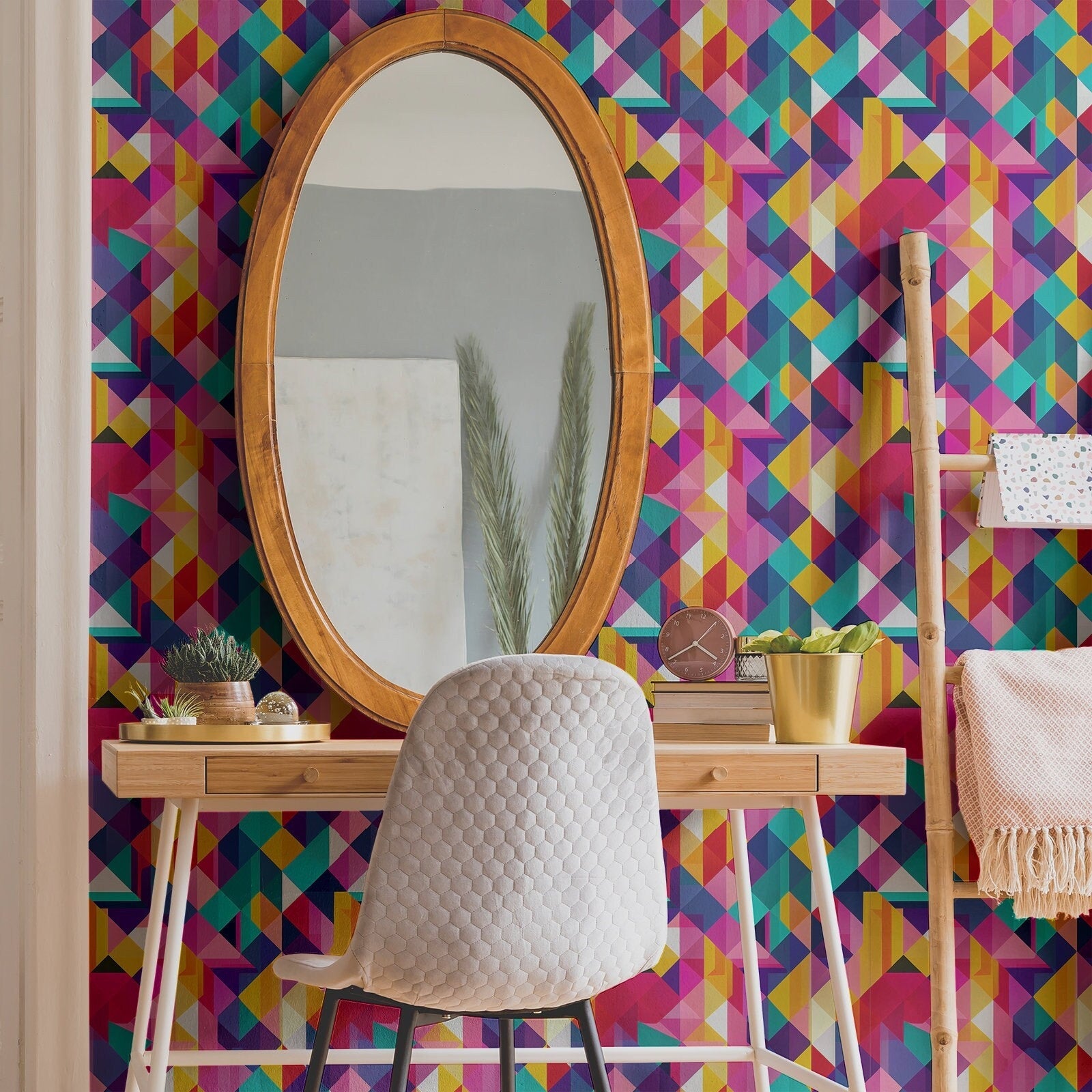 Retro Wallpaper Fun Bright 70s Vintage Wall Decor